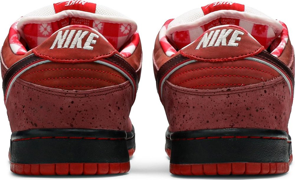 SB Dunk Low 'Red Lobster'