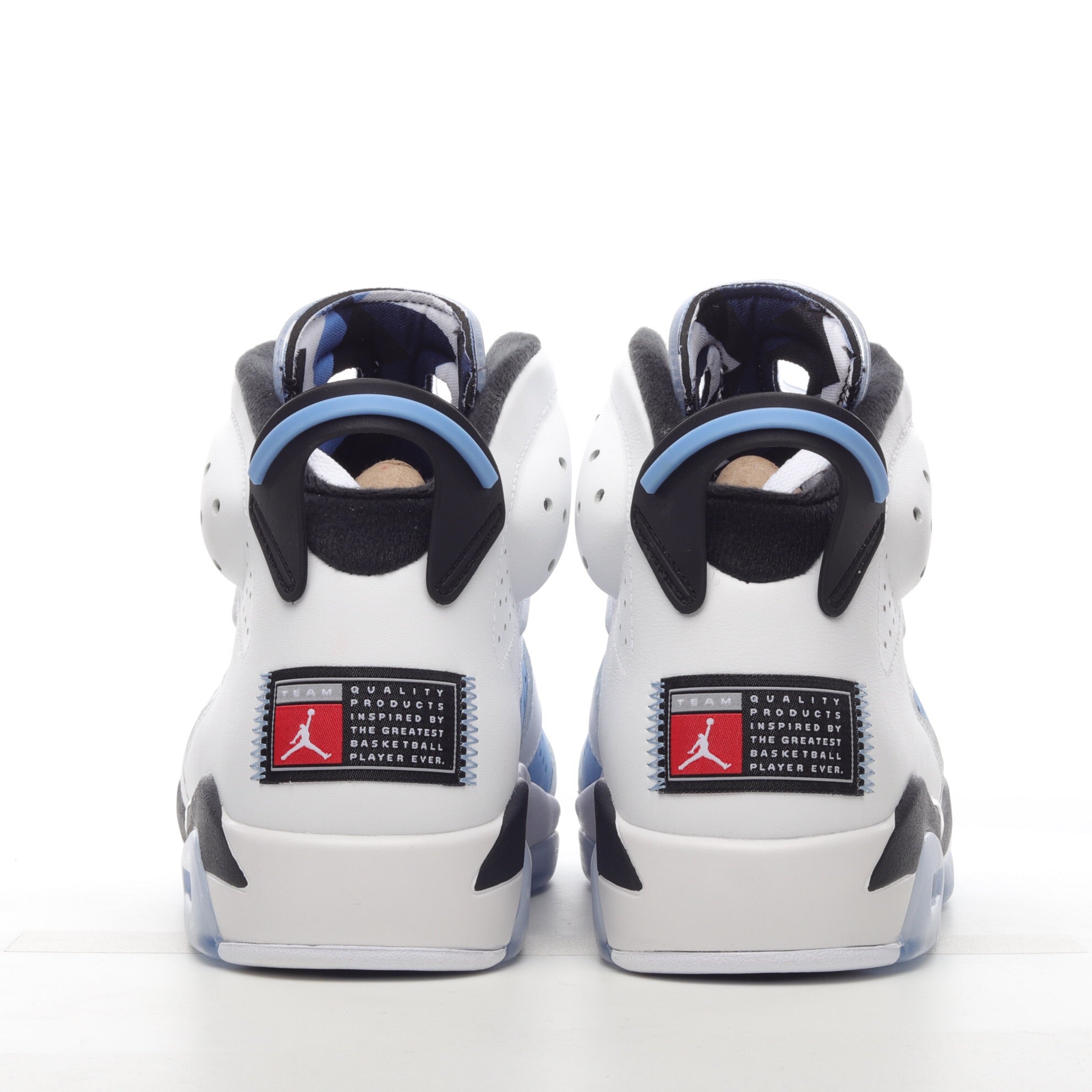 Air Jordan 6 'Unc'